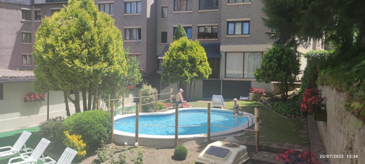 Vista Baqueira Apartment Веля Екстериор снимка